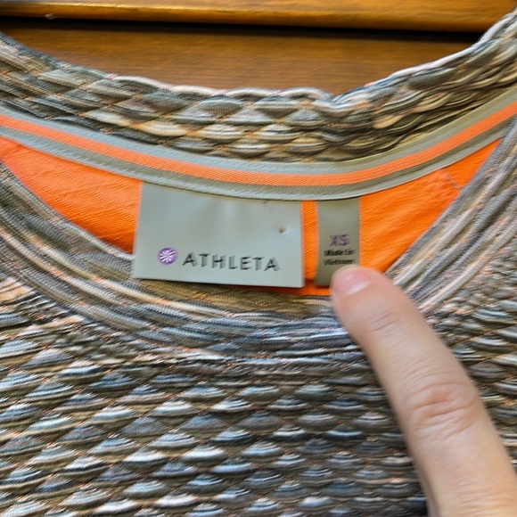Athleta Snowscape Quilted Top XS EUC - Picture 2 of 5